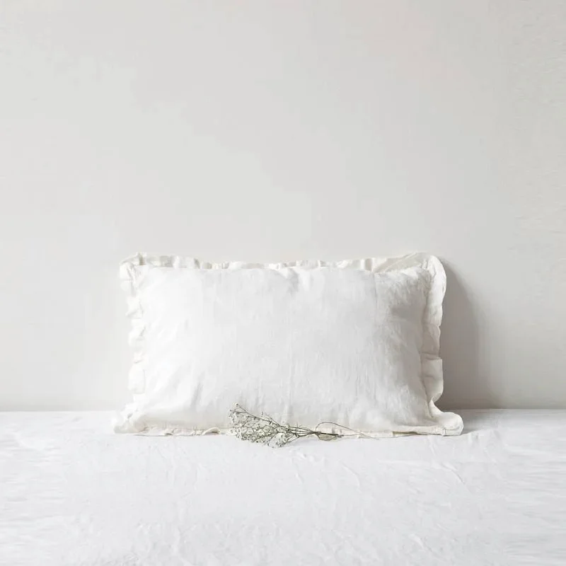 Frilled Pillow Case In King Size In White