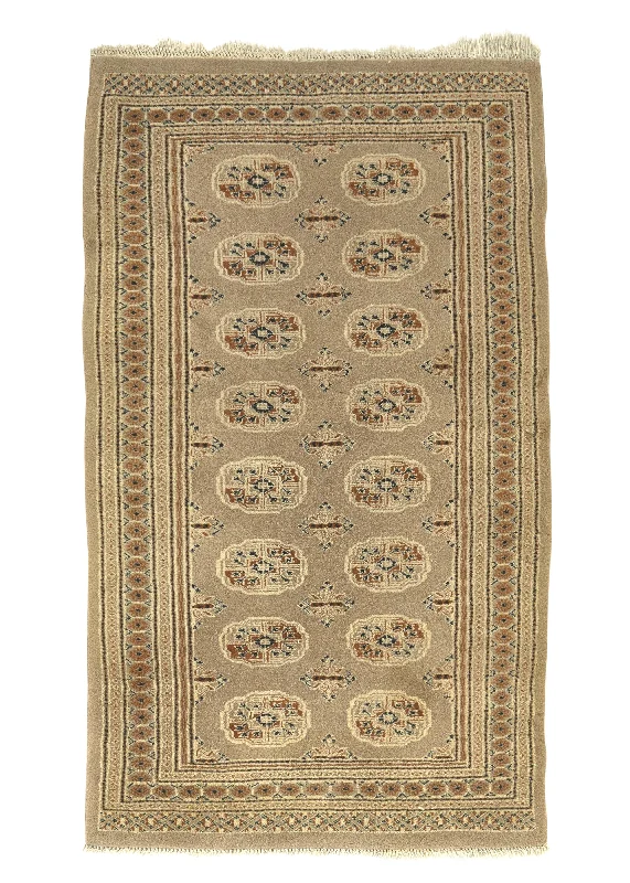 Oriental Rug Pakistani Handmade Area Tribal 3'2"x5'3" (3x5) Whites/Beige Bokhara Design #15203