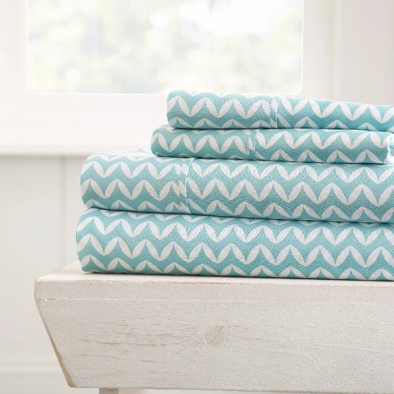 Puffed Chevron/Light Blue