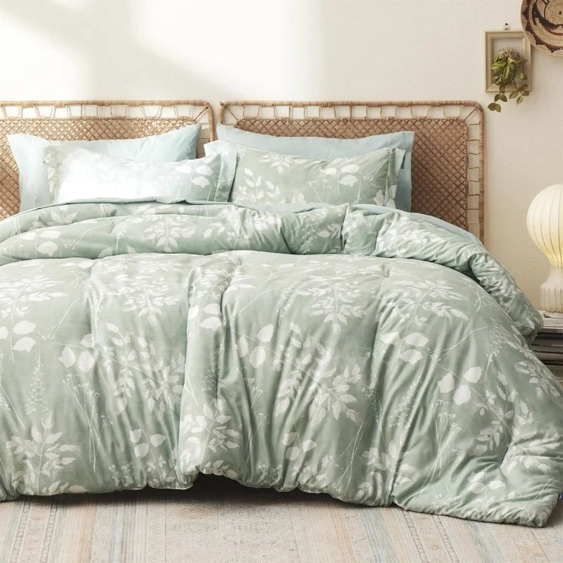 Floral Bedding Sets Bed in a Bag with Botanical Flowers Comforter