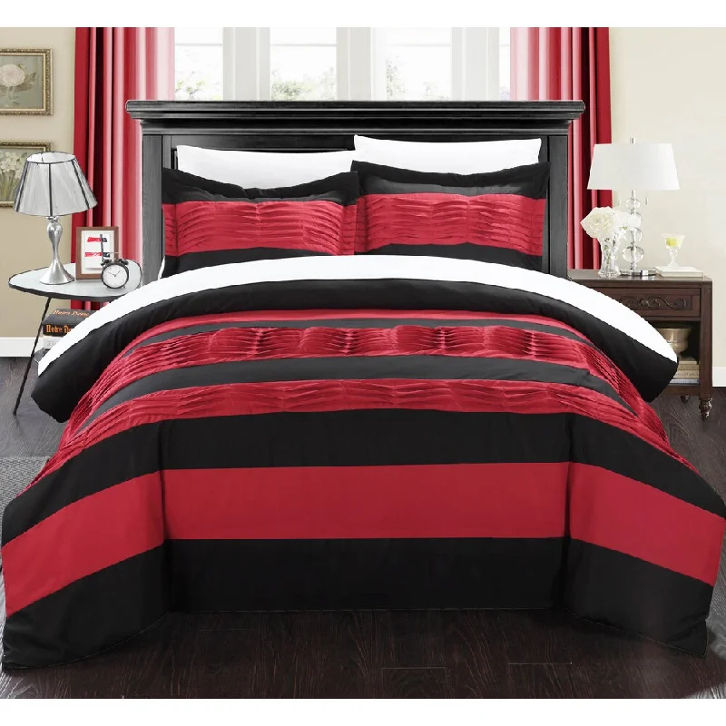 Chic Home Oxford Pleated Applique 3-piece Duvet Cover Set