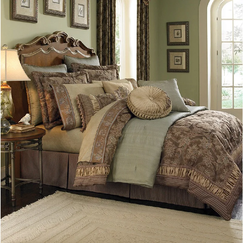 Croscill Marcella 4-piece Paisley Comforter Set - Taupe