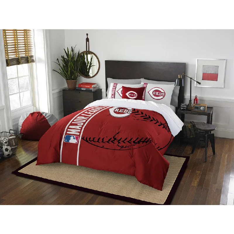 The Northwest Company MLB Cincinnati Reds 3-piece Comforter Set