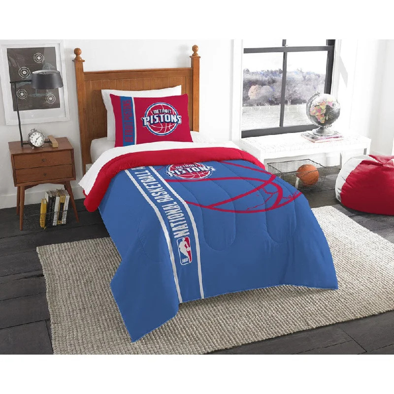 The Northwest Company NBA 862 Pistons Twin Printed Comforter Set